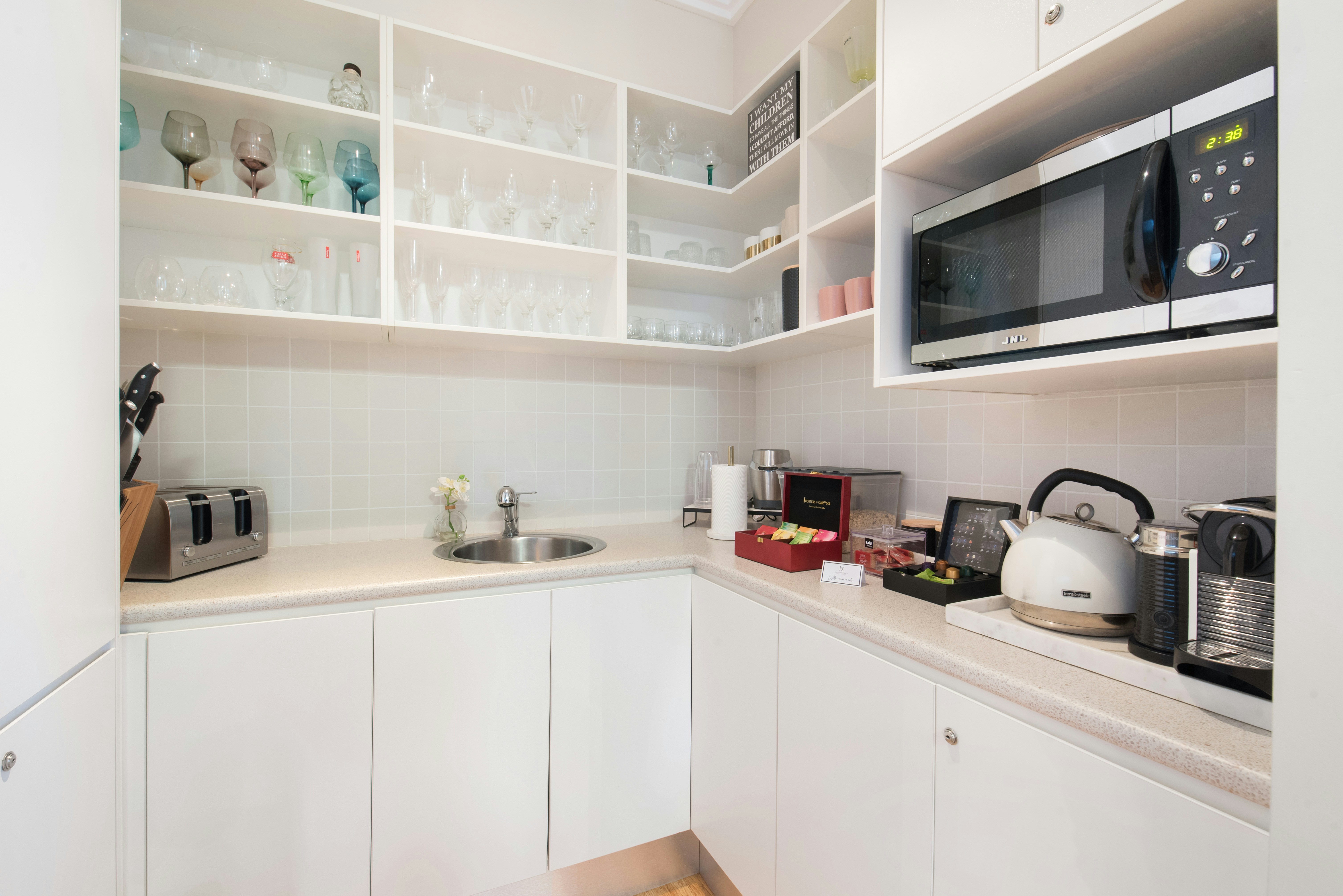 L-Shaped Kitchen